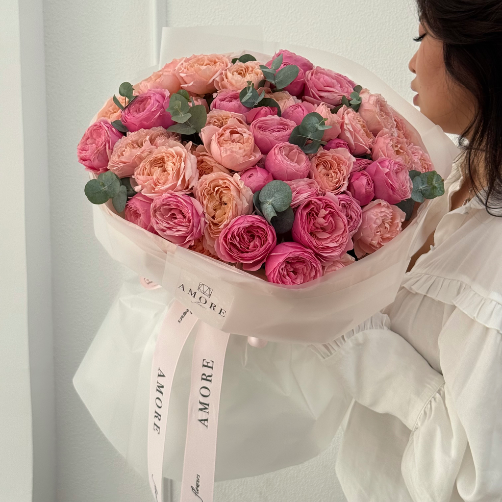 25 Mixed Spray Peony Roses