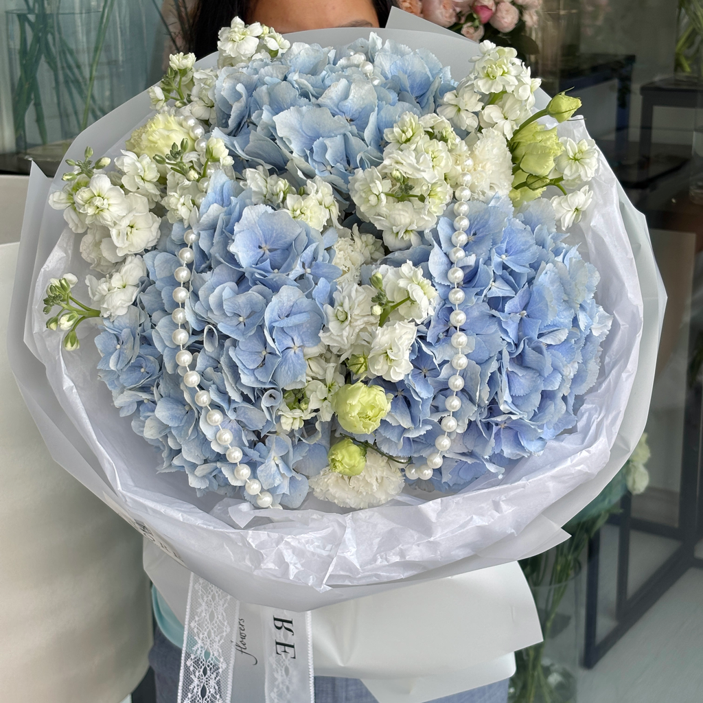Pearl Elegance Bouquet