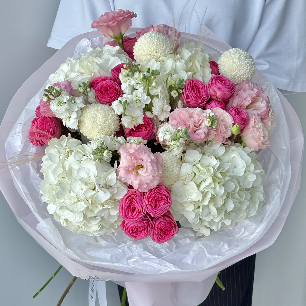Giselle dairy bouquet