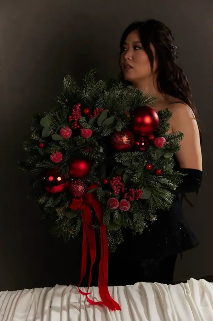 "Holiday rouge" Wreath (large)